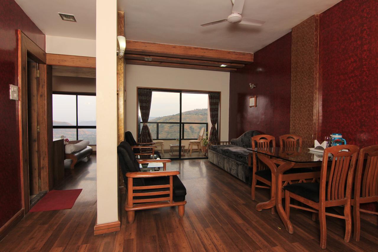 Mount View Executive Hotel พันช์กานี ภายนอก รูปภาพ