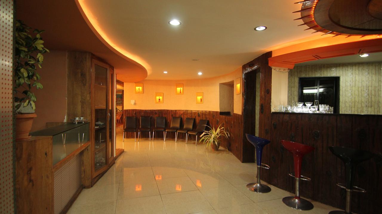 Mount View Executive Hotel พันช์กานี ภายนอก รูปภาพ