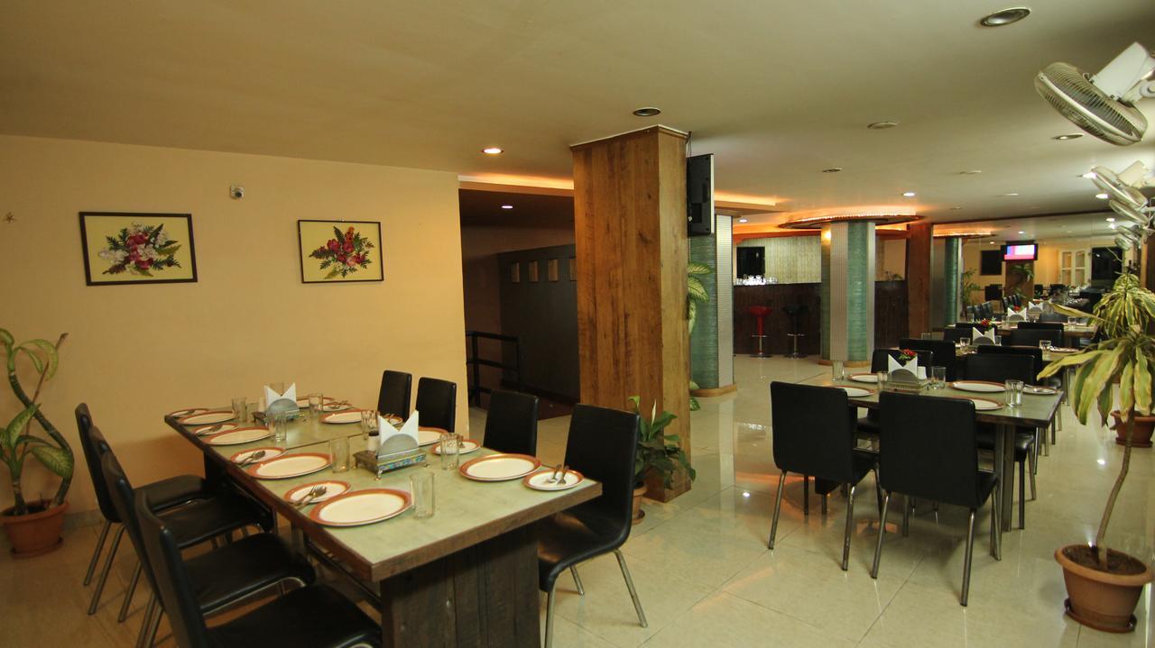 Mount View Executive Hotel พันช์กานี ภายนอก รูปภาพ