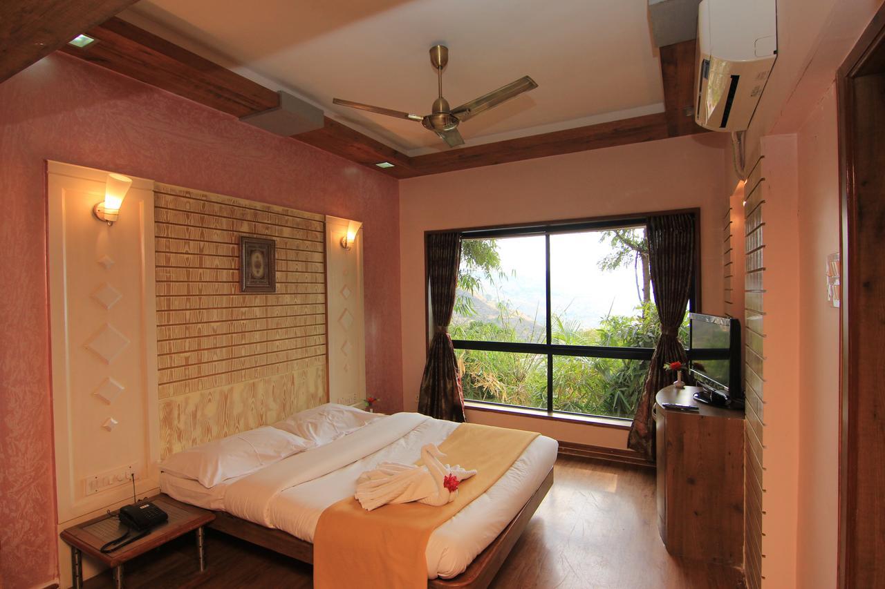 Mount View Executive Hotel พันช์กานี ภายนอก รูปภาพ